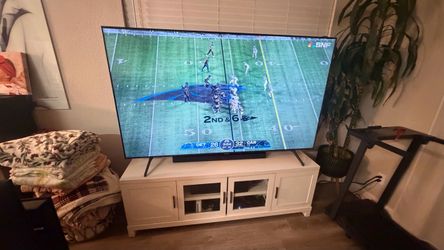 75 in Samsung TV and TV stand