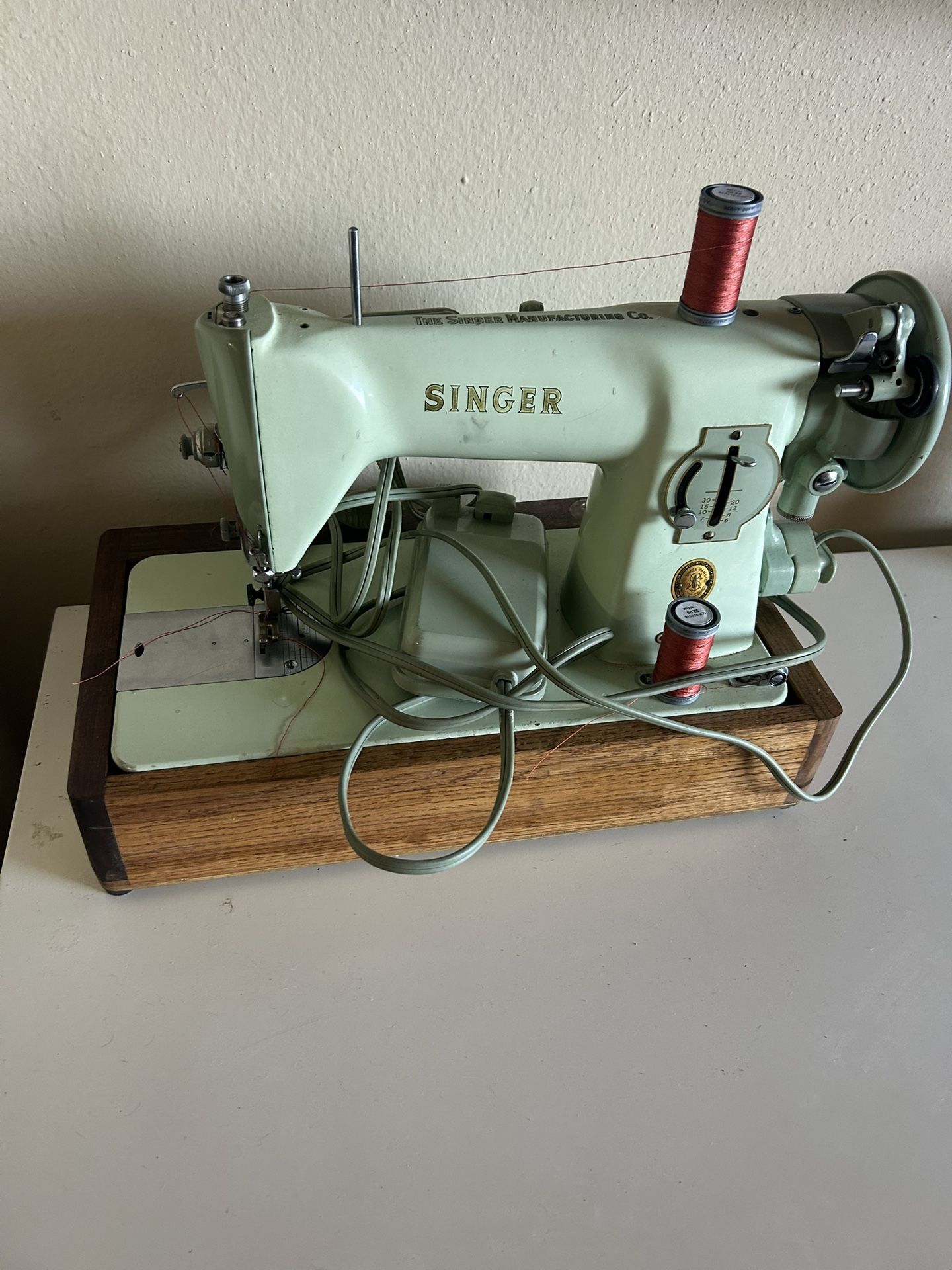 Singer 15-91 Sewing Machine