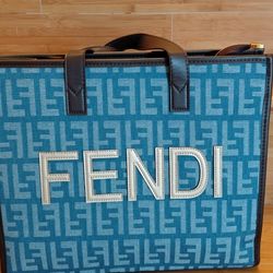 Brand New Womens Shoulde Bag Comes With Phone Holder And Strap