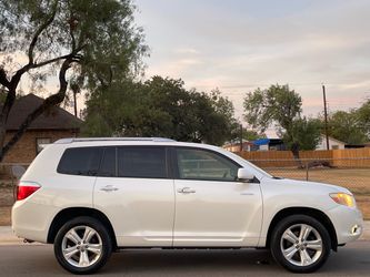 2008 TOYOTA HIGHLANDER LIMITED