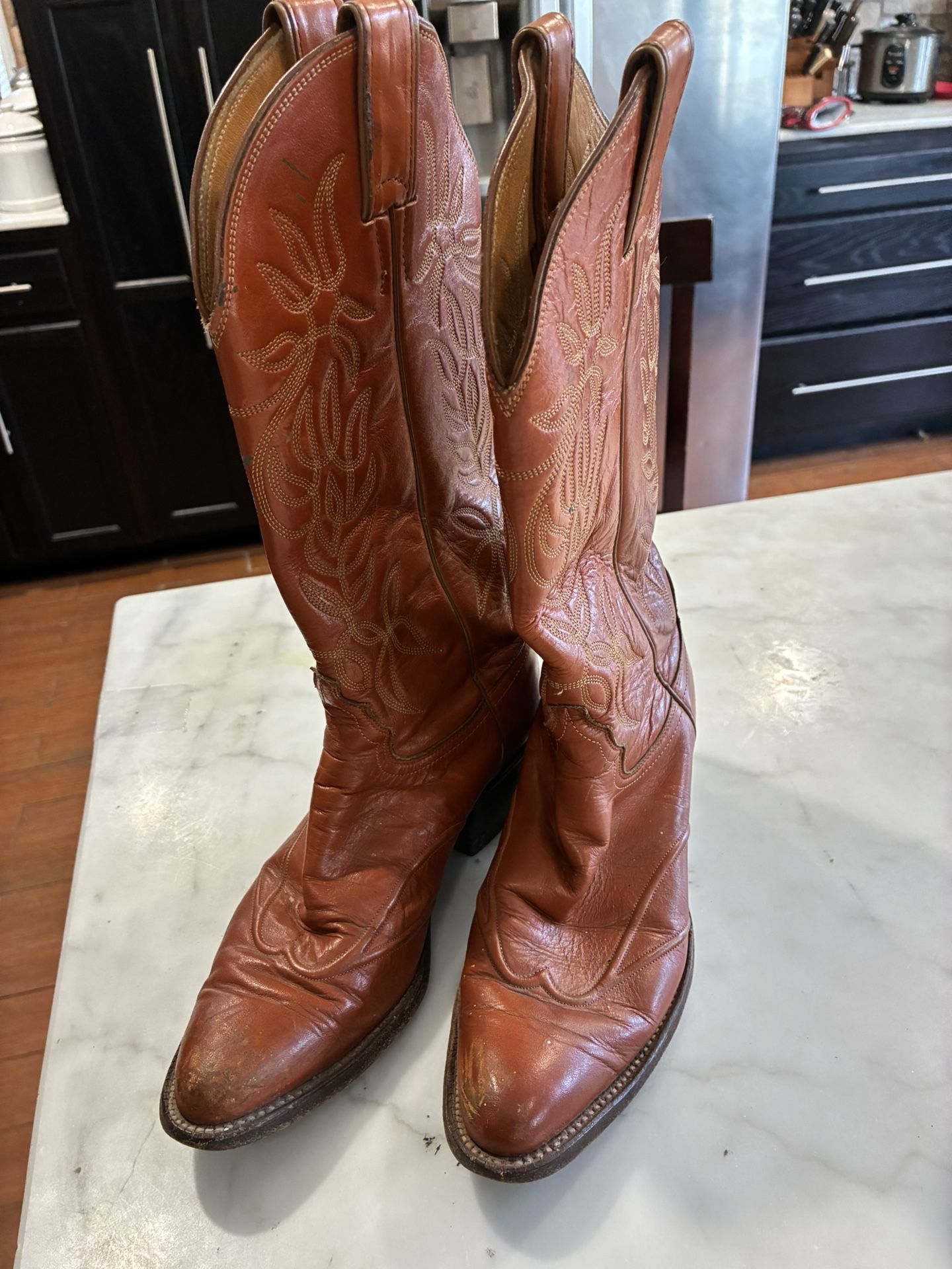 Justin Women’s L4115 Cowboy Boots Size 7A