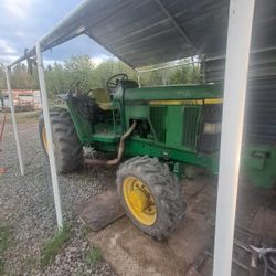 John Deere Tractor 