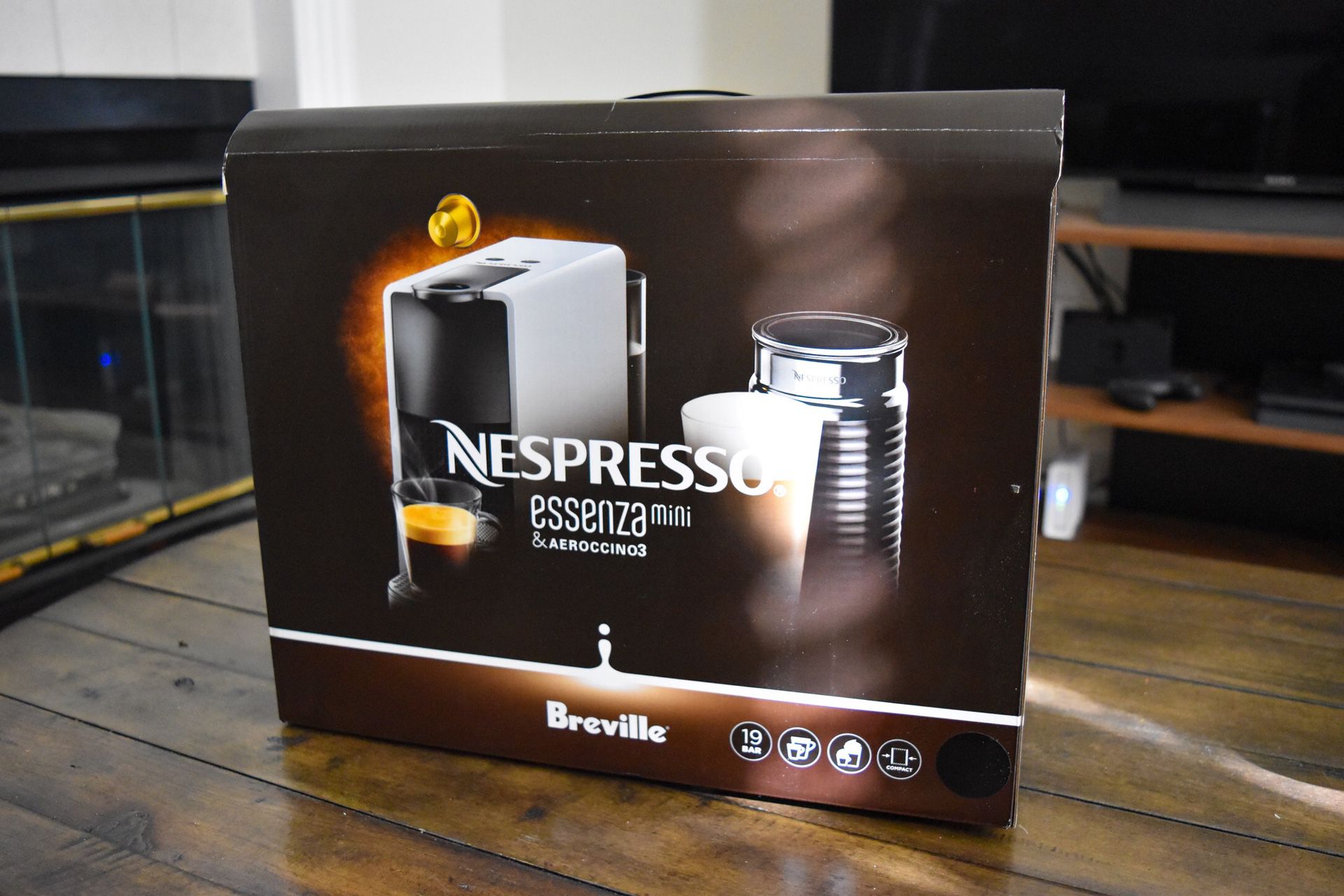 Nespresso Essenza Mini Espresso Machine by Breville with Aeroccino