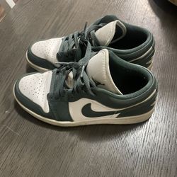 Nike Jordan Green Dunks