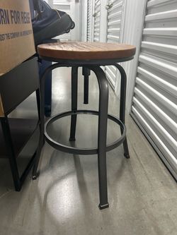 Kitchen/Bar adjustable stool.