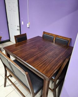 Ashley Tall Dinning set