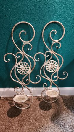 2 Candle Holders