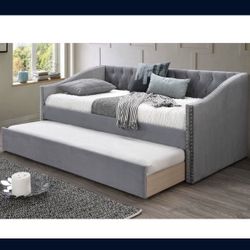 Daybed With Trundle Not Including Mattress