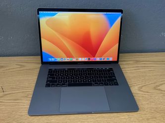 Macbook Pro 15  inches - Mac OS  Ventura