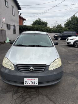 Toyota Corolla Sedan