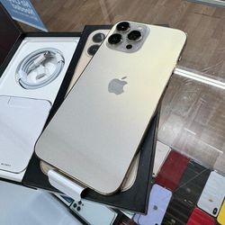iPhone 15 Pro Max Natural