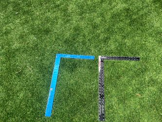 2 Carpenter Framing Squares – Tool Lot