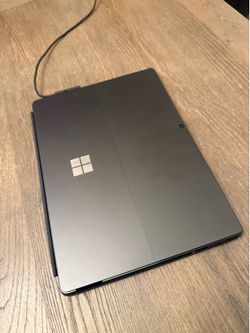 SURFACE PRO 8