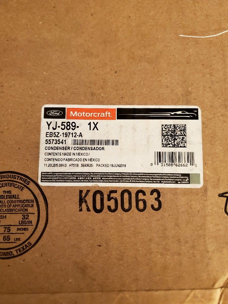 Ford Motorcraft Condensor Yj-5589 EB5Z-19712-A