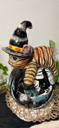 Halloween Hand Painted Decoration