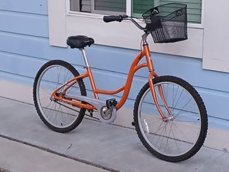 FUJI SARATOGA (Cruiser)
