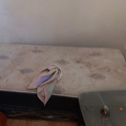 Twin Bed And Box Spring