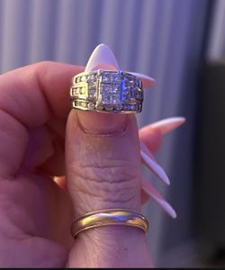 14k White Gold Diamond Ring