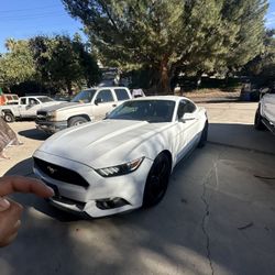 2017 Ford Mustang Eco Boost 