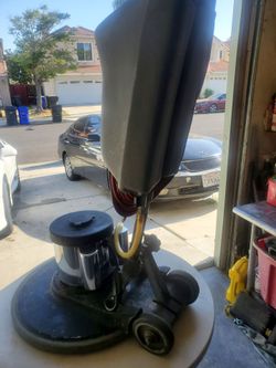 20" Scrubber machine