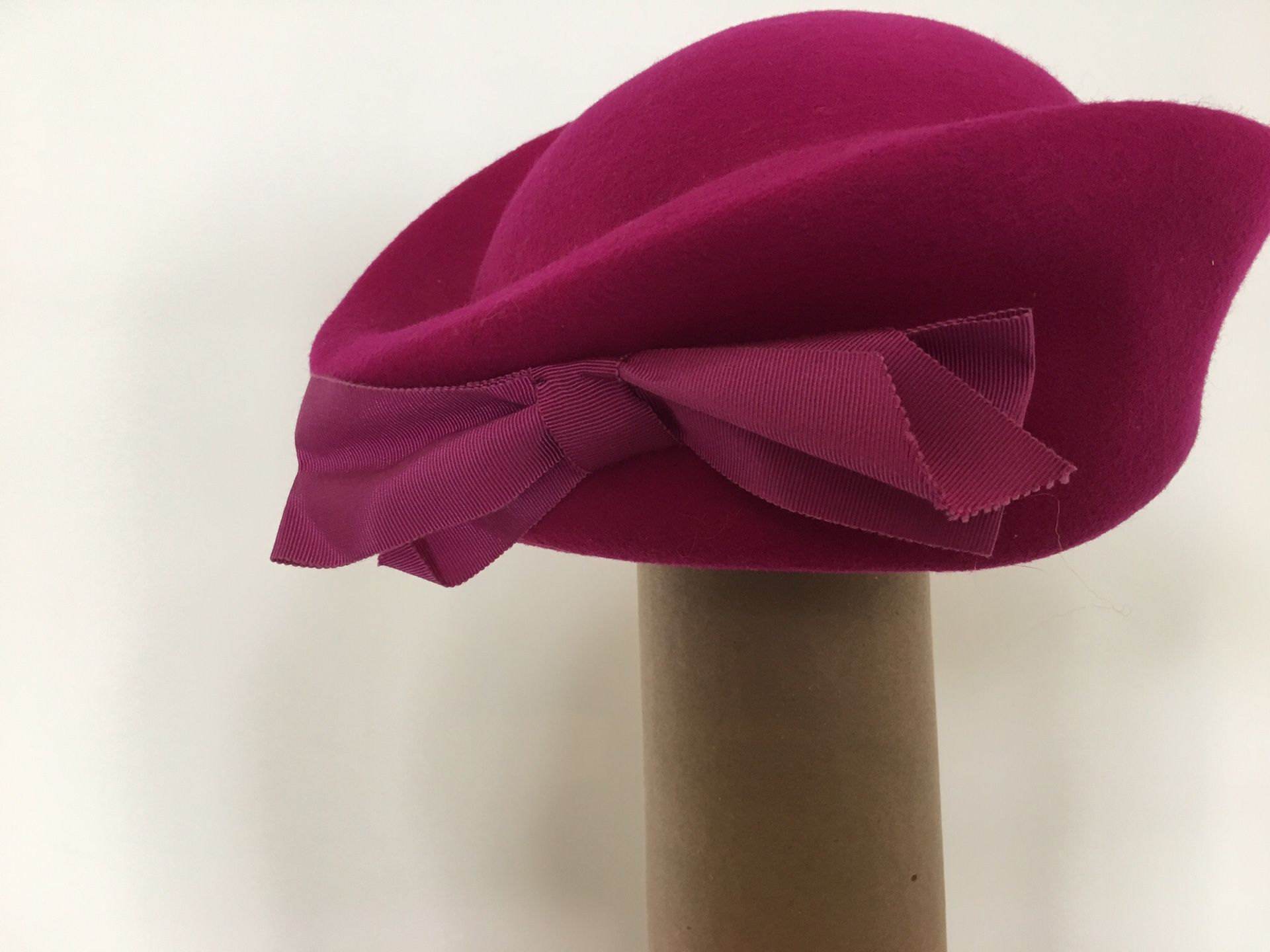 Hat in pink