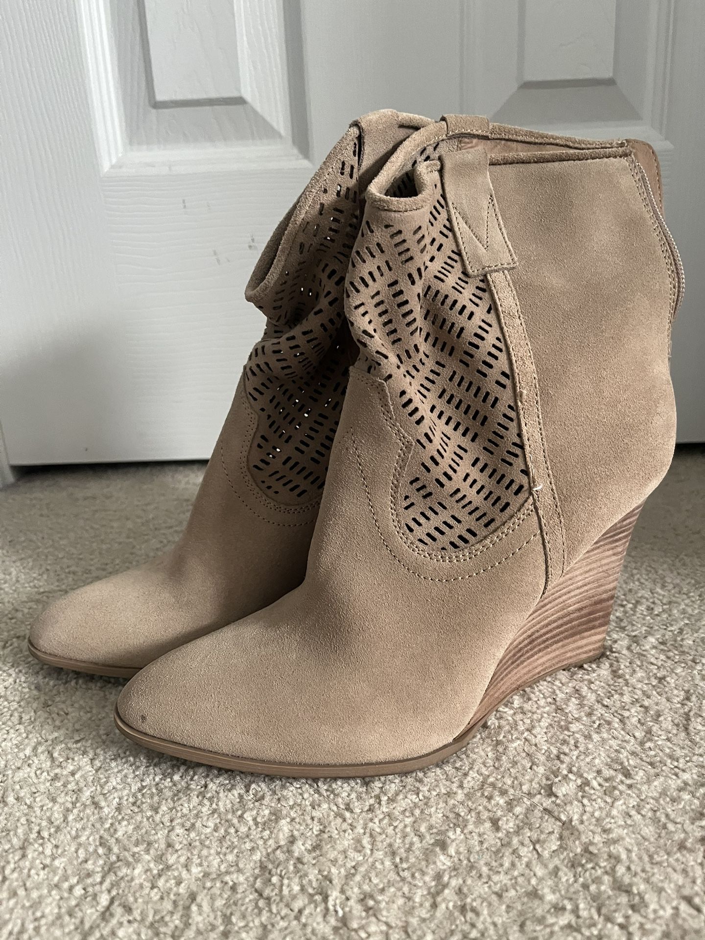 Size 8 Wedge Booties 