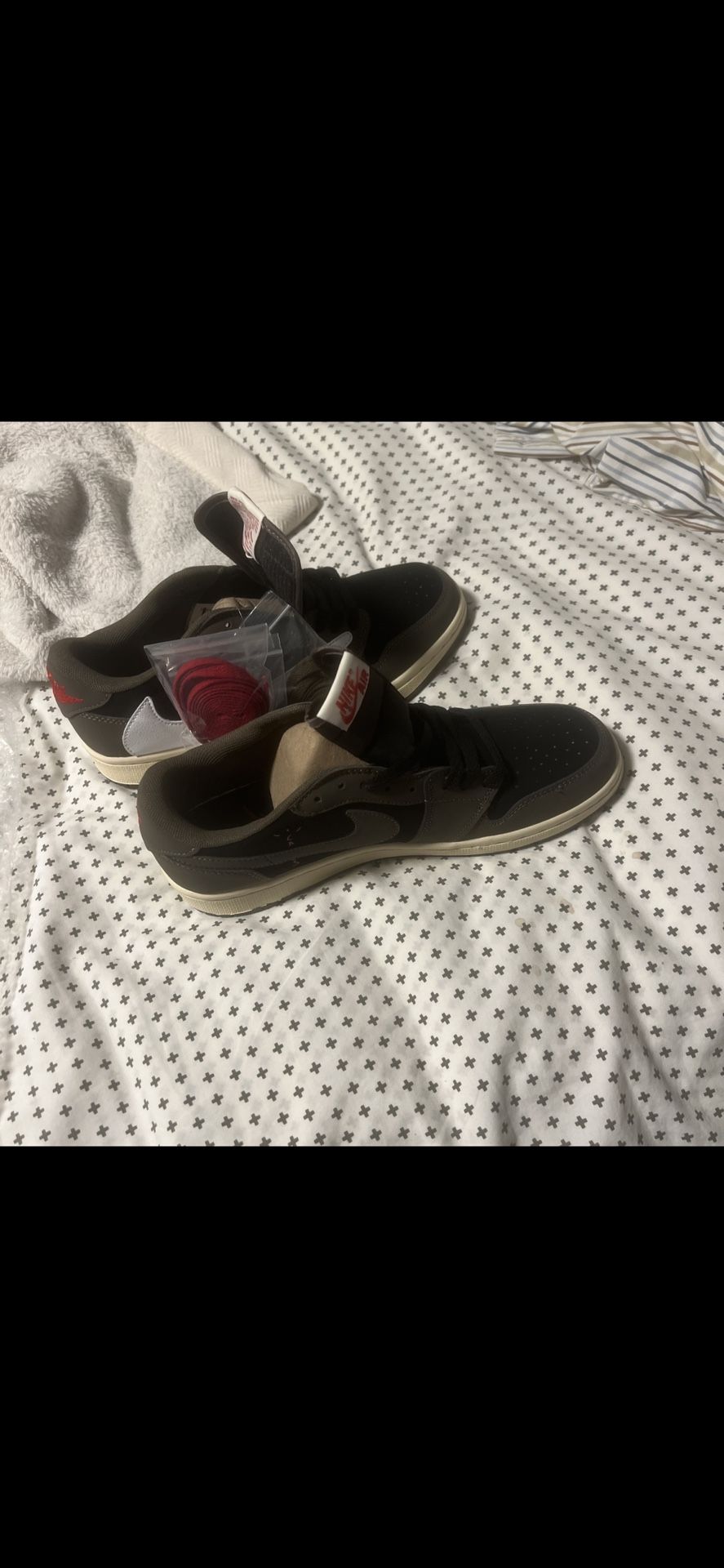 Travis Scoots (READ DESCRIPTION)