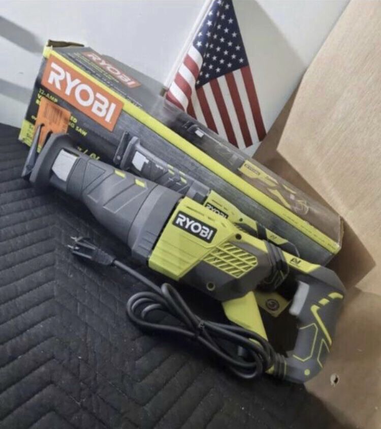 Variable Speed Reciprocating Saw Corded 12 Amp RJ186V