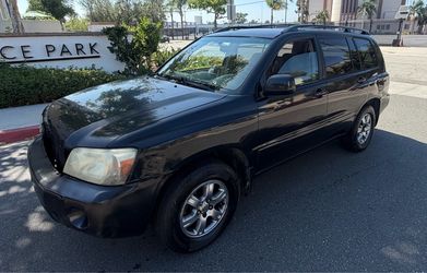 3rd row v6 Highlander