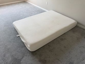 FREE Queen Memory Foam Mattress – Pickup Only