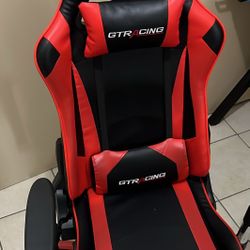 That gamer table is  size 42   LG Gaming Monitor size 32   Gaming chair