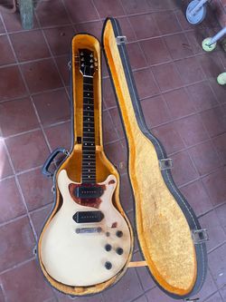 vintage 1970s Aria Diamond Double Cut Cream Electric Guitar