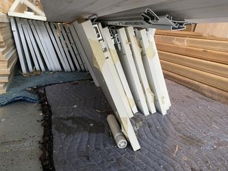 Closets / Shelves