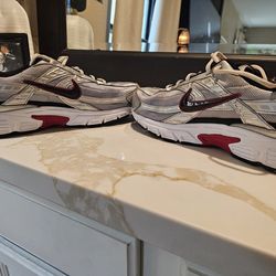 Men's Nike Court Legacy Size 12.5