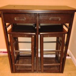 Kitchen Island Table with Stools 