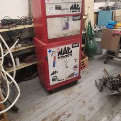 Vintage Mac Toolboxs, Heavy Casters