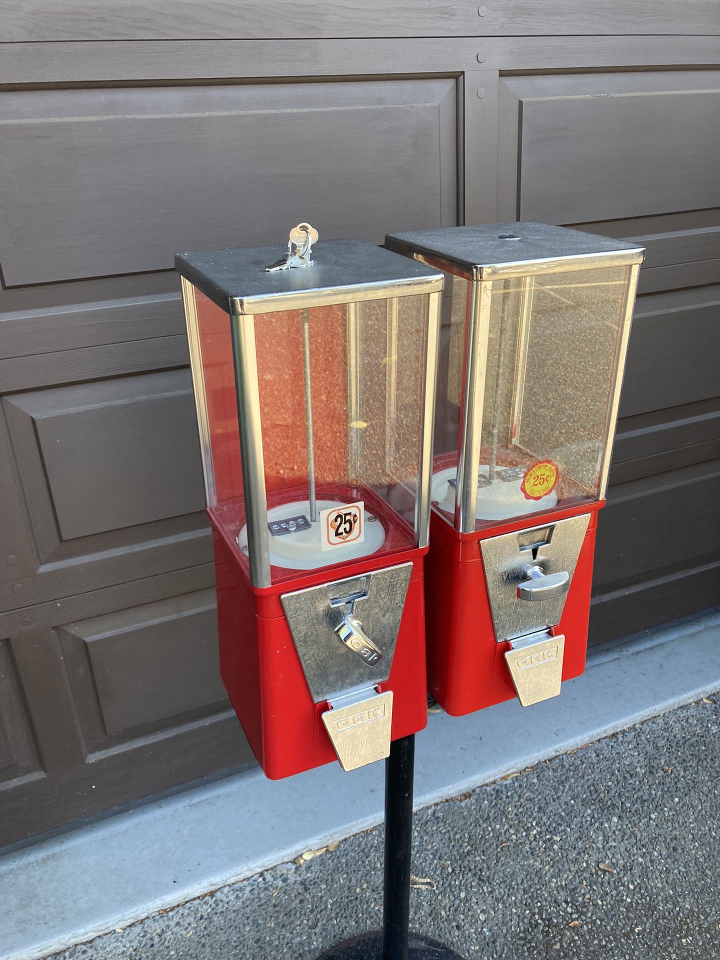 Vintage Candy Machine for Sale in Seattle, WA OfferUp