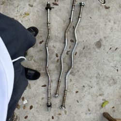 Curl Bar 25$ Each