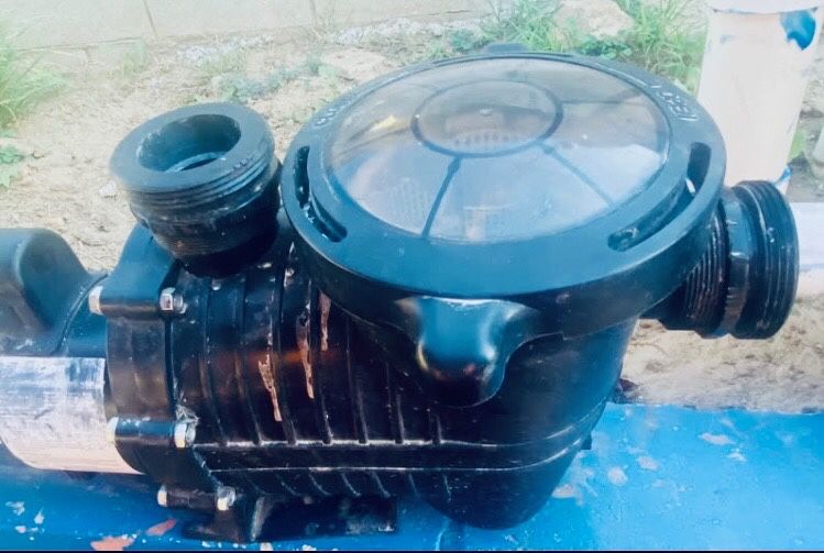 Pool Pump 1.5 HP.