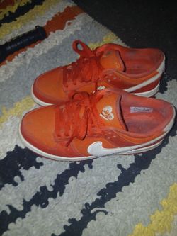 Nike valentine shoes