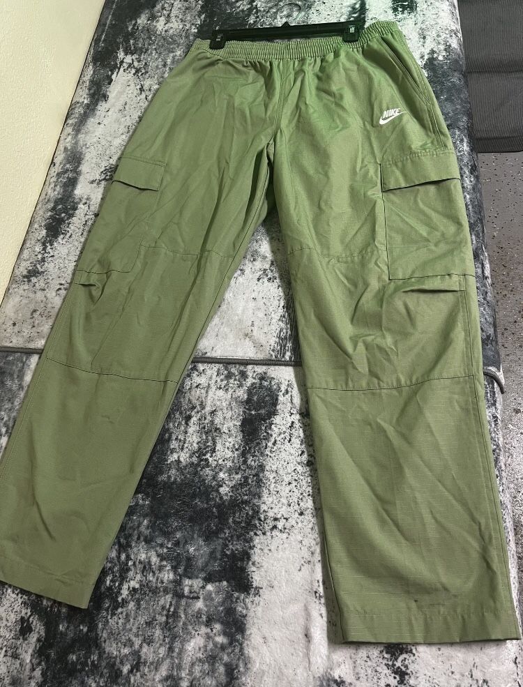 Nike Pants + 1FREE