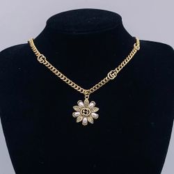 Gucci necklace