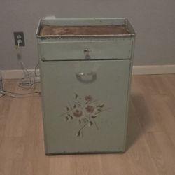 Vintage Detecto Laundry Hamper  Metal Tin Teal Floral 1950s