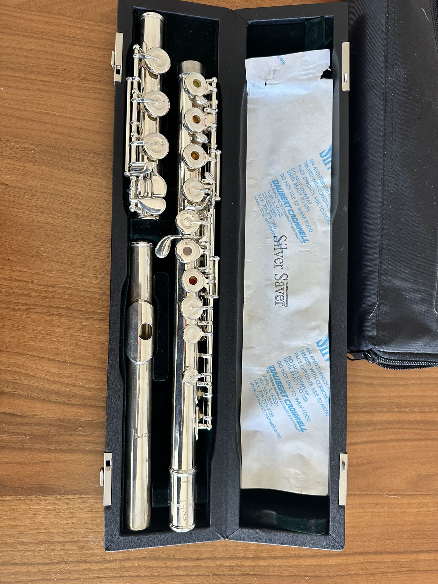 Pearl Flute PF-665 Sterling Silver Head & Plated Body
