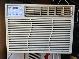 General Electric 12000 BTU Air conditioner