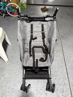 Munchkin folding Baby Stroller