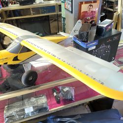 Horizon Hobby Carbon Cub S 2 1.3m BNF Remote Control Air Plane kit with extras!