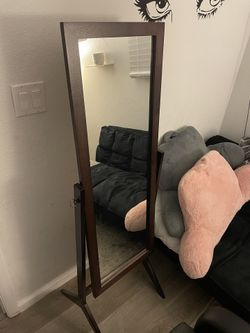 Standing Full Mirror
