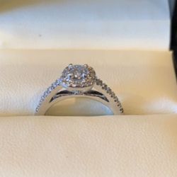 Diamond ring - certified