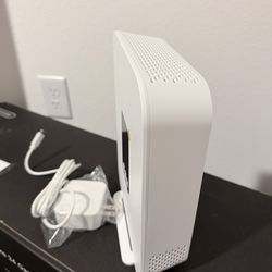 T-Mobile TMO-G4SE LTE Wireless Unlocked Router Ethernet SIM USB-C White